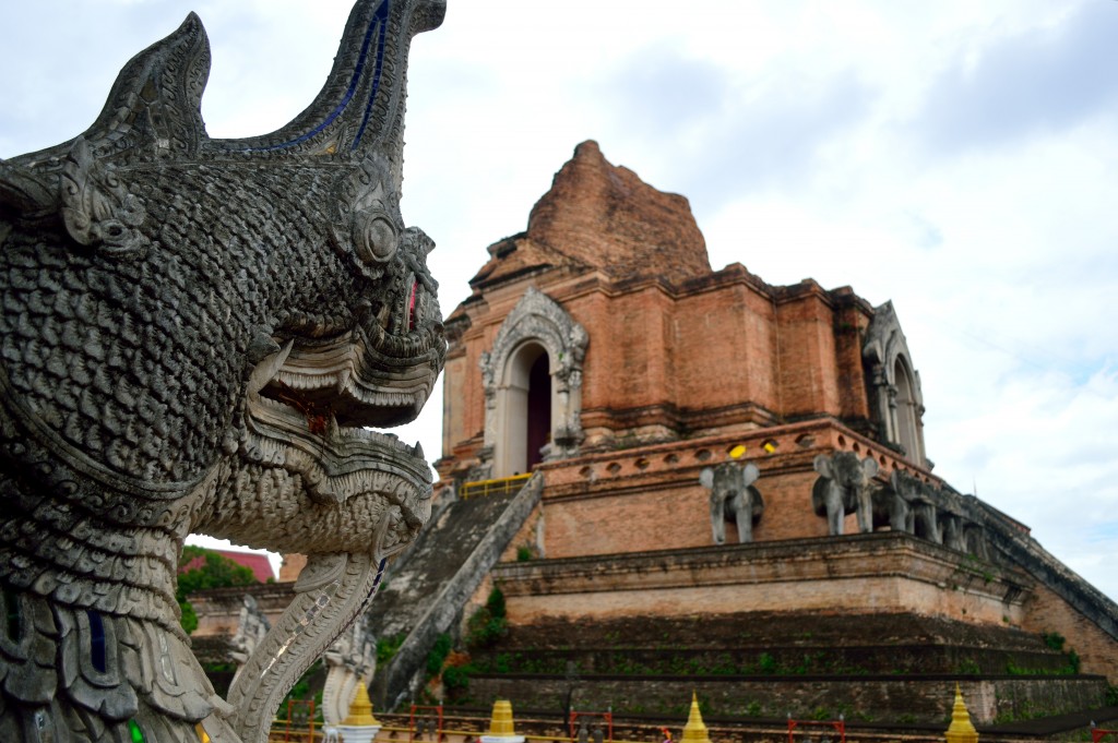 Wat Chedi Luang (fot. commons.wikimedia.org)
